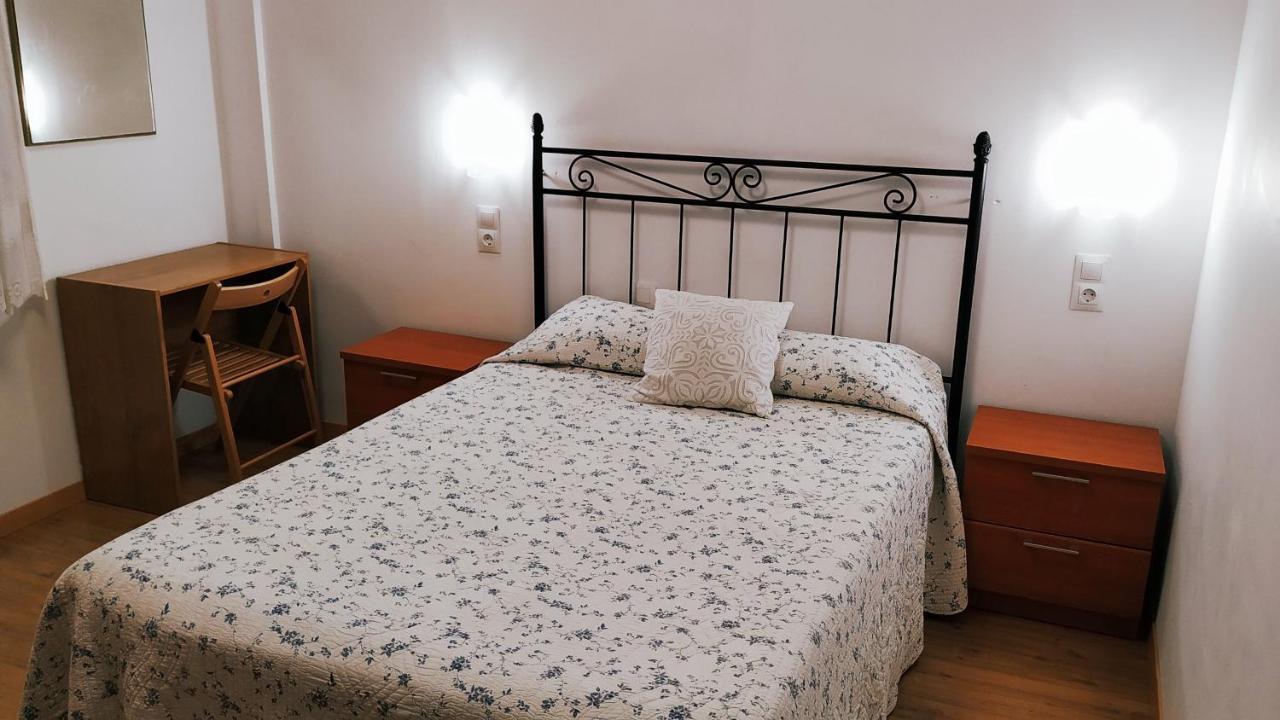 Hostal Anas Merida Bagian luar foto